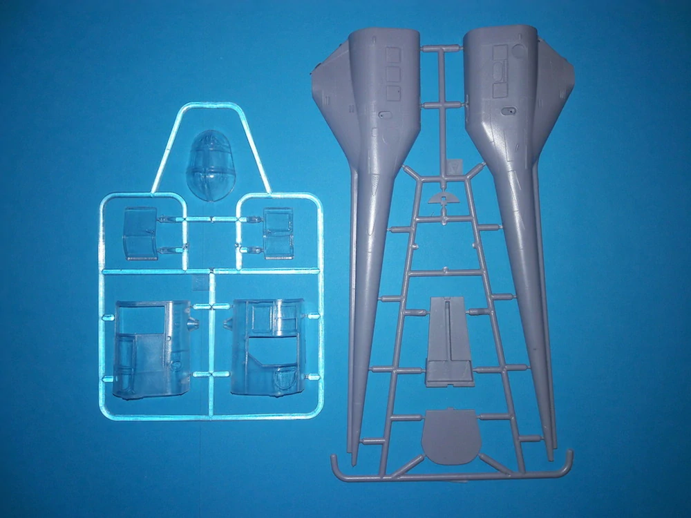 AMP 1/48 Sikorsky HO3S, vrtulník vyráběný společností Sikorsky Aircraft Corporation