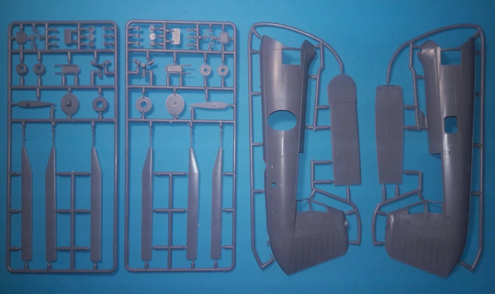 AMP 1/48 Piasecki HUP-1 je Americký transportní vrtulník na konci 40. a začátku 50. let 20. století.